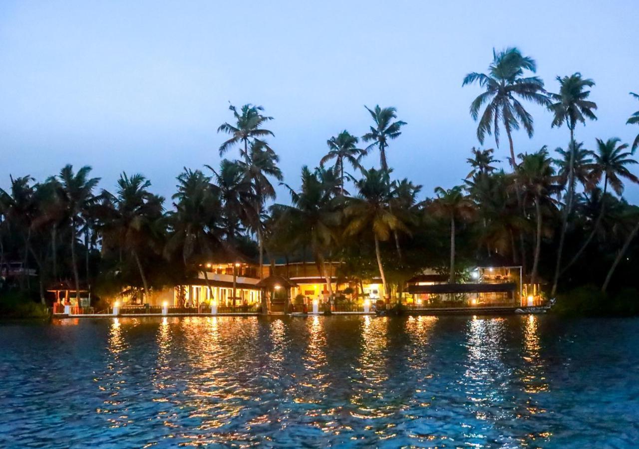 Voye Homes Majestic Retreat Resort Varkala Paravur Bagian luar foto