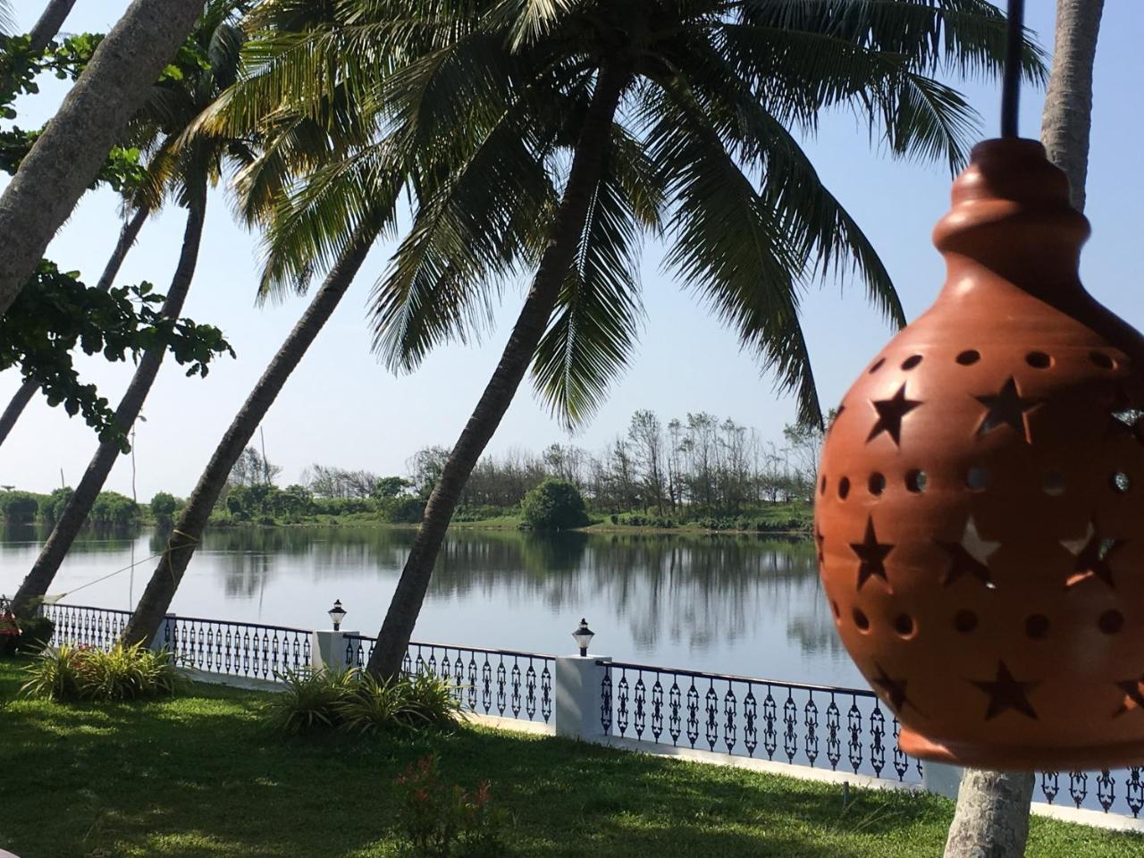 Voye Homes Majestic Retreat Resort Varkala Paravur Bagian luar foto
